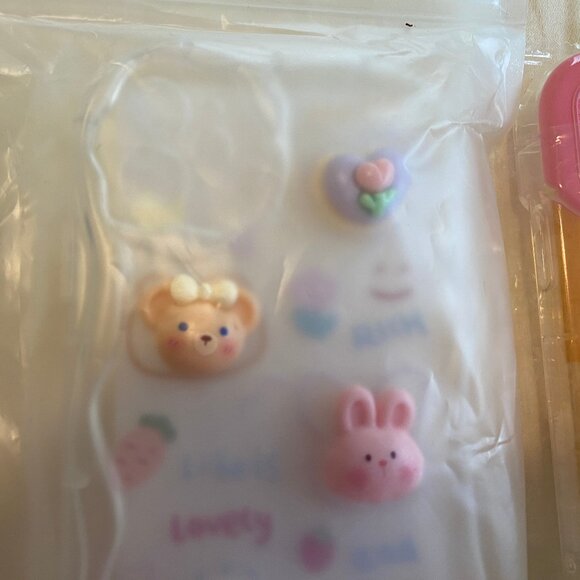 3 X Iphone 11 phone Covers NEW 😍 - Picture 5 of 7